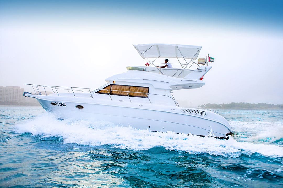 YACHT 50 FEET RENTAL IN DUBAI