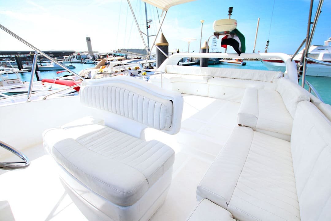 YACHT 45 FEET RENTAL IN DUBAI