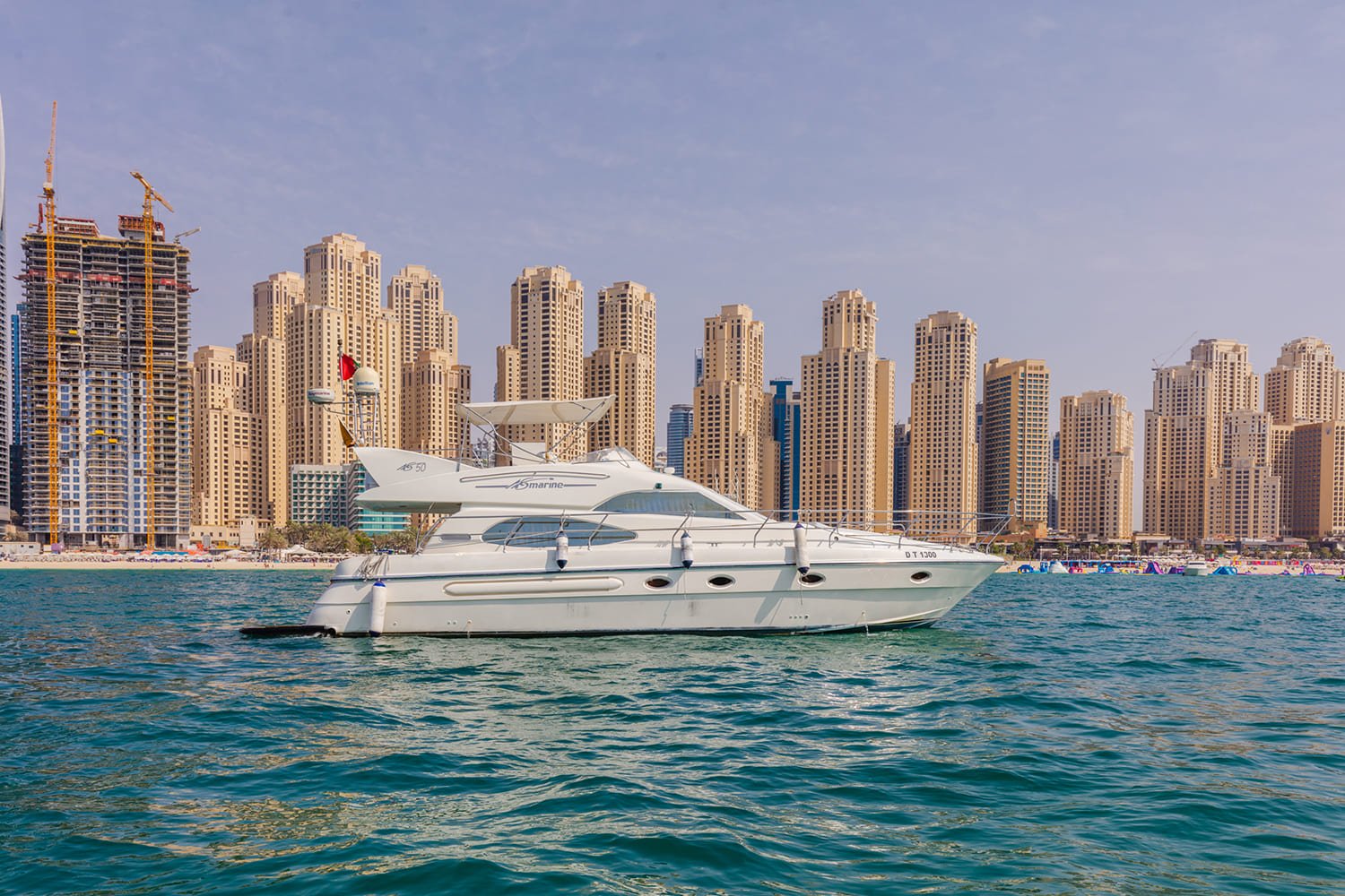 YACHT 50 FEET RENTAL IN DUBAI