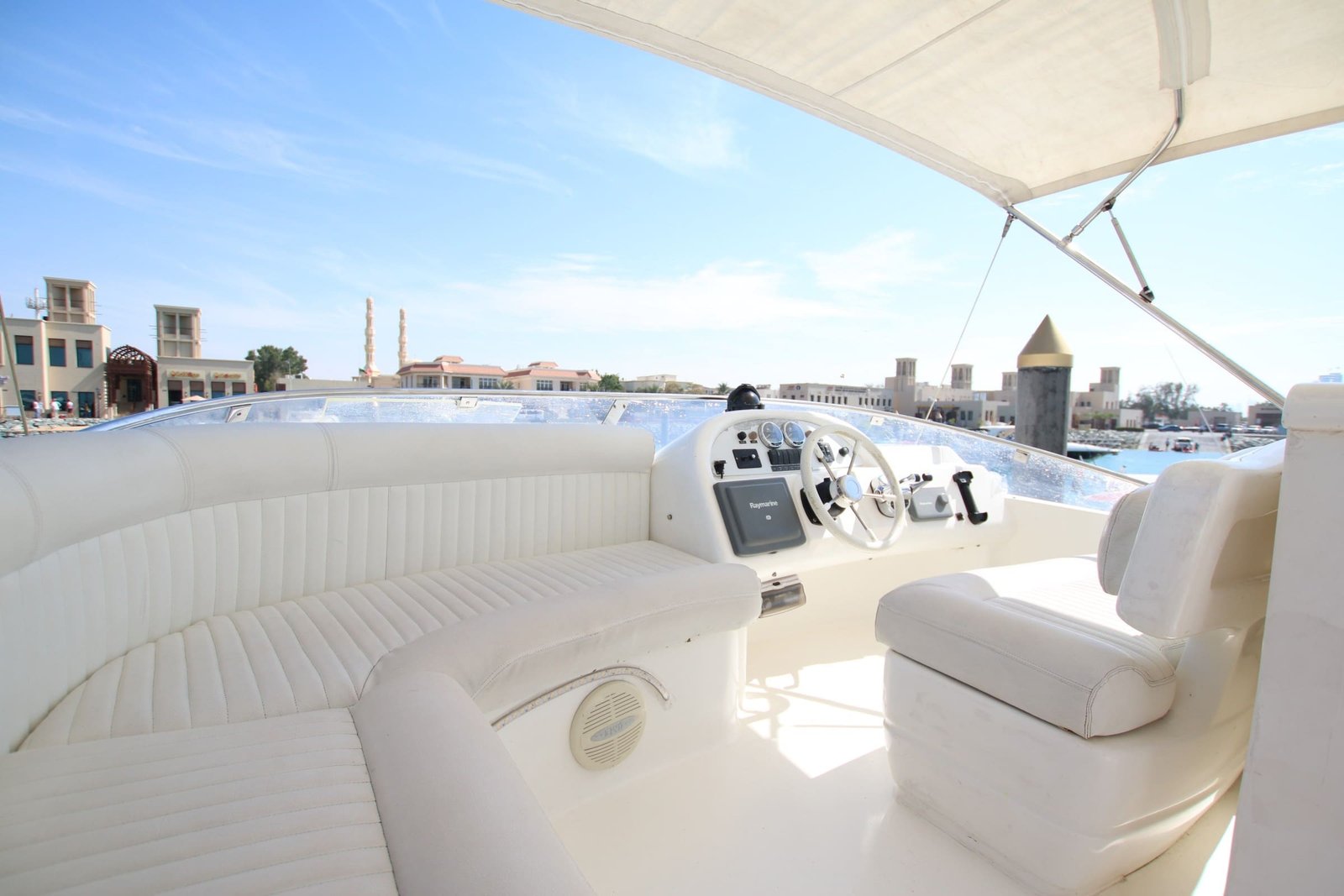 YACHT 50 FEET RENTAL IN DUBAI