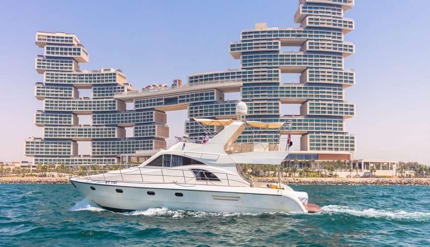 YACHT 55 FEET RENTAL IN DUBAI