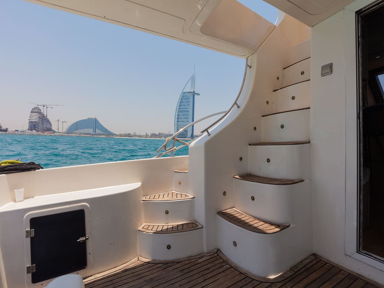 YACHT 55 FEET RENTAL IN DUBAI