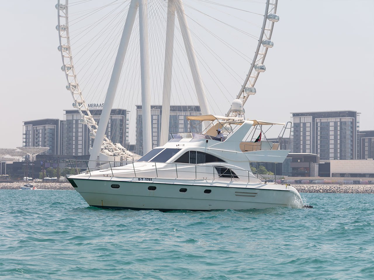 YACHT 55 FEET RENTAL IN DUBAI