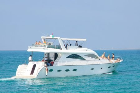 YACHT 80 FEET RENTAL IN DUBAI